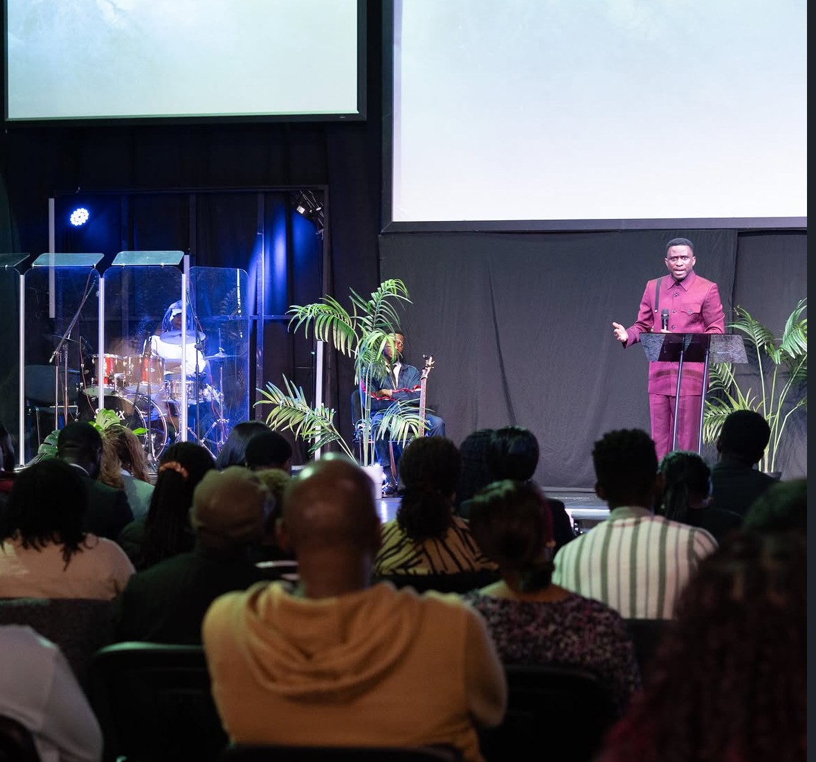 Congregation listening during worship